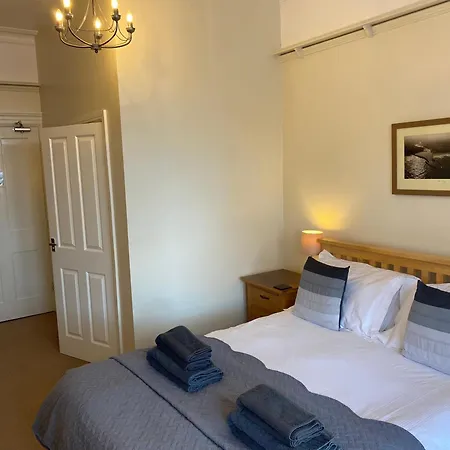 The Whalebone Arch Pensjonat 3*