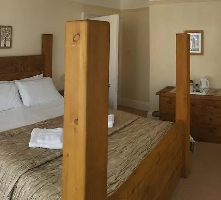 The Whalebone Arch Guest house