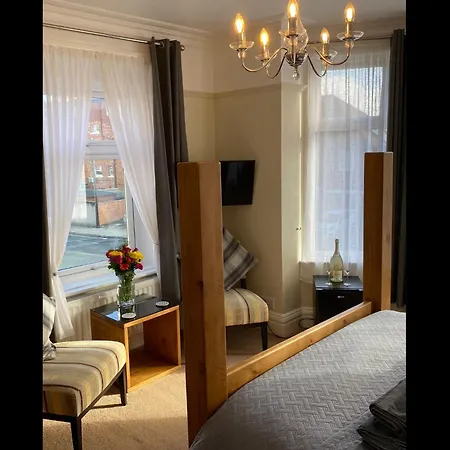 Guest house The Whalebone Arch 3*
