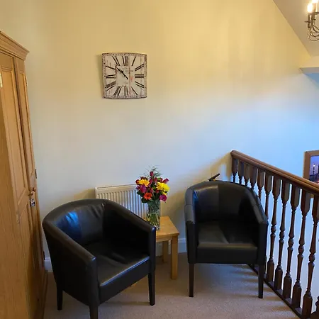 The Whalebone Arch Guest house Whitby