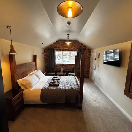 The Whalebone Arch Guest house Whitby