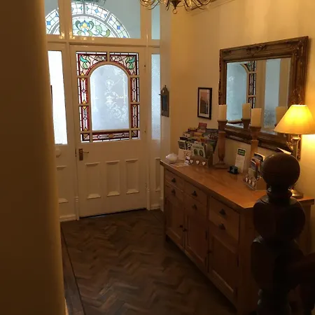 The Whalebone Arch Guest house