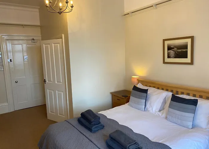 The Whalebone Arch Guest house 3*