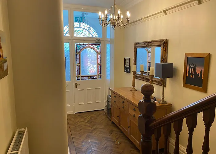 Guest house The Whalebone Arch 3*