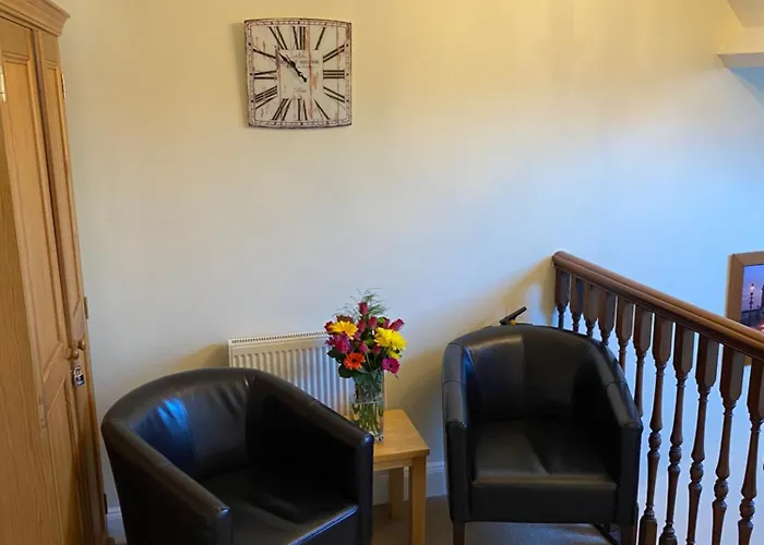 The Whalebone Arch Guest house Whitby