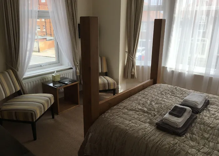 The Whalebone Arch 3*