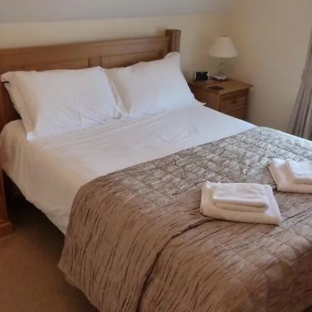 The Whalebone Arch Guest house 3*