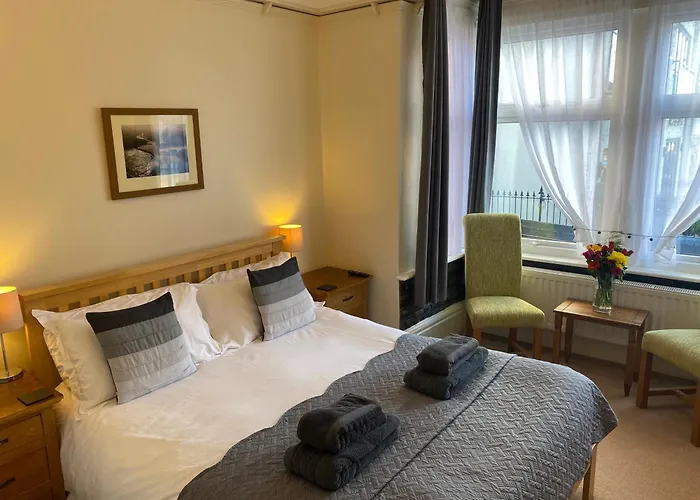 招待所 The Whalebone Arch 惠特比